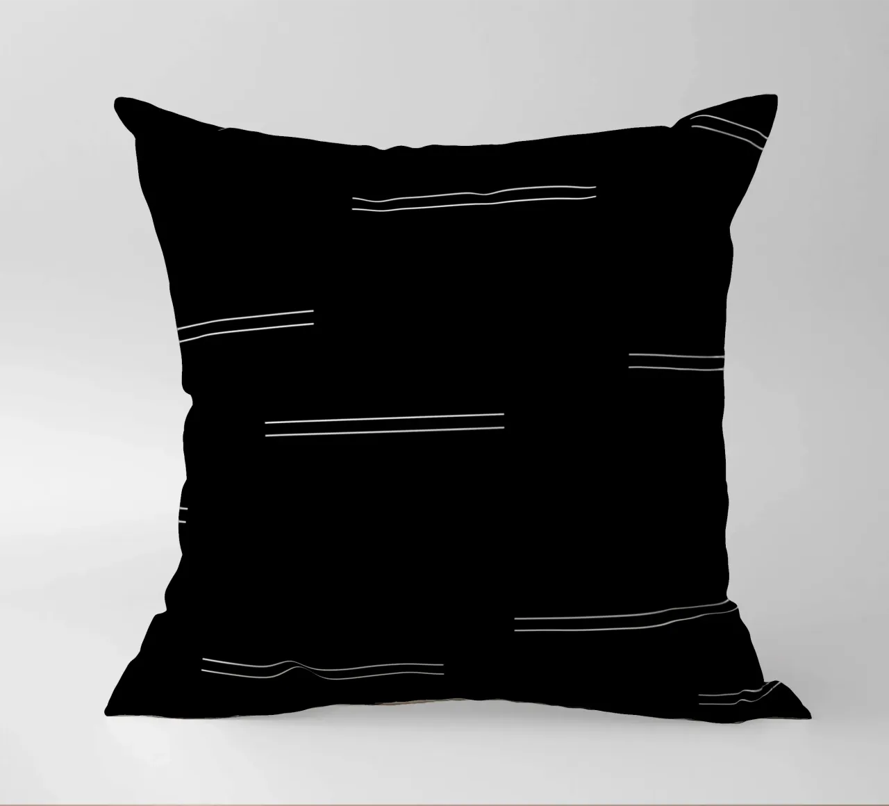 Minimal Mudcloth astratto Linee doppie | Bianco su nero cuscino da Beauty in Simplicity