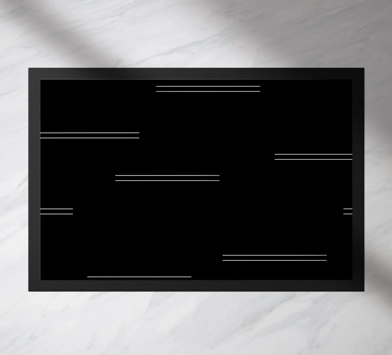 Minimal Mudcloth astratto Linee doppie | Bianco su nero zerbino da Beauty in Simplicity