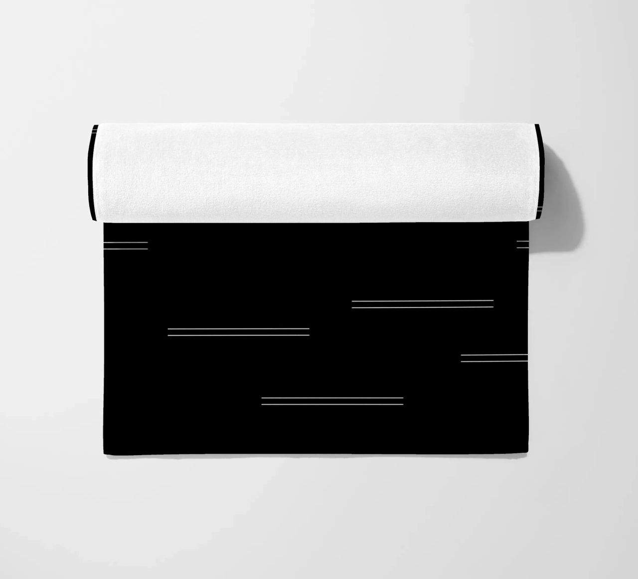 Minimal Mudcloth astratto Linee doppie | Bianco su nero telo mare da Beauty in Simplicity