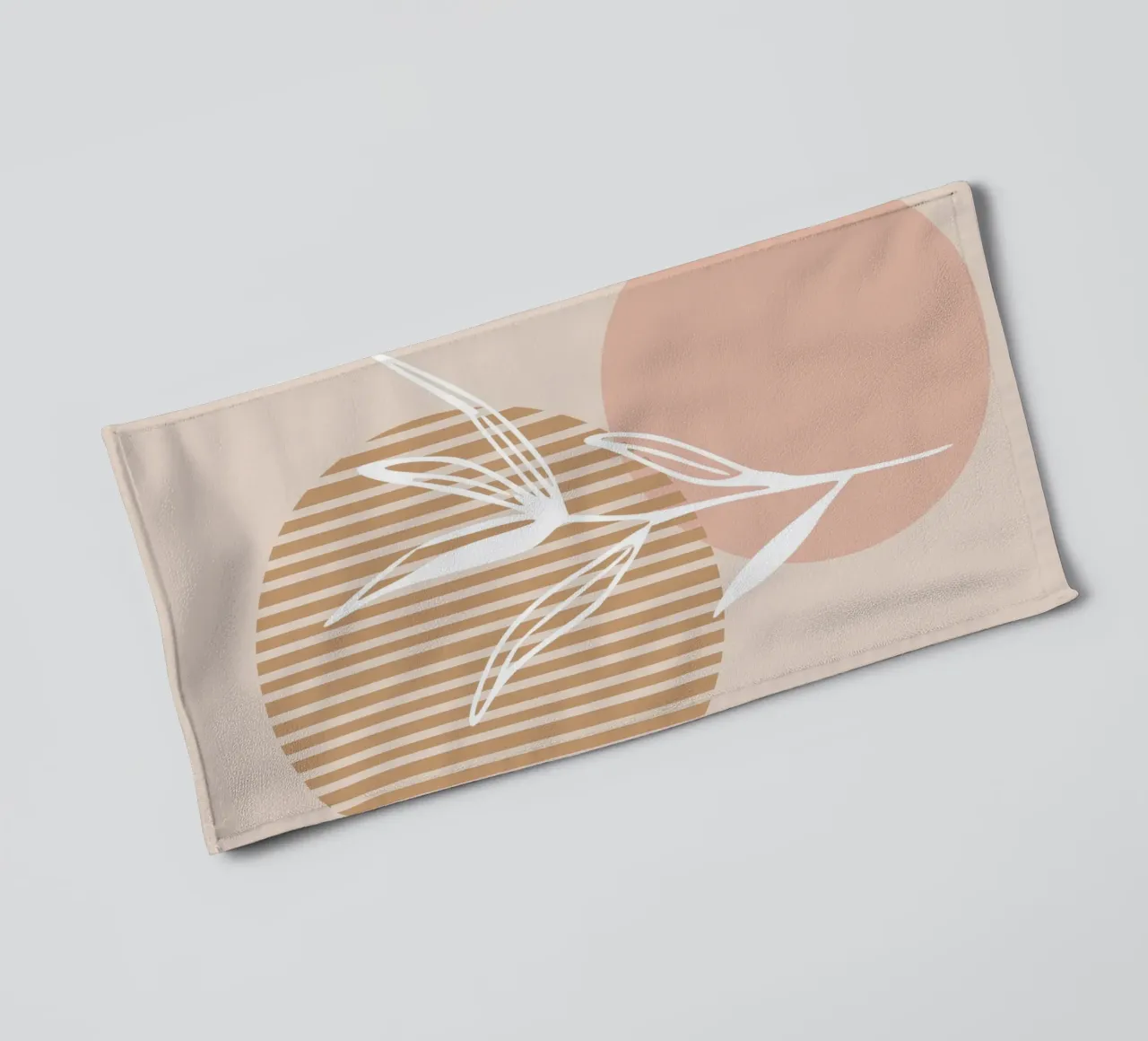 white sheet with circles asciugamano da bagno da vintageshop