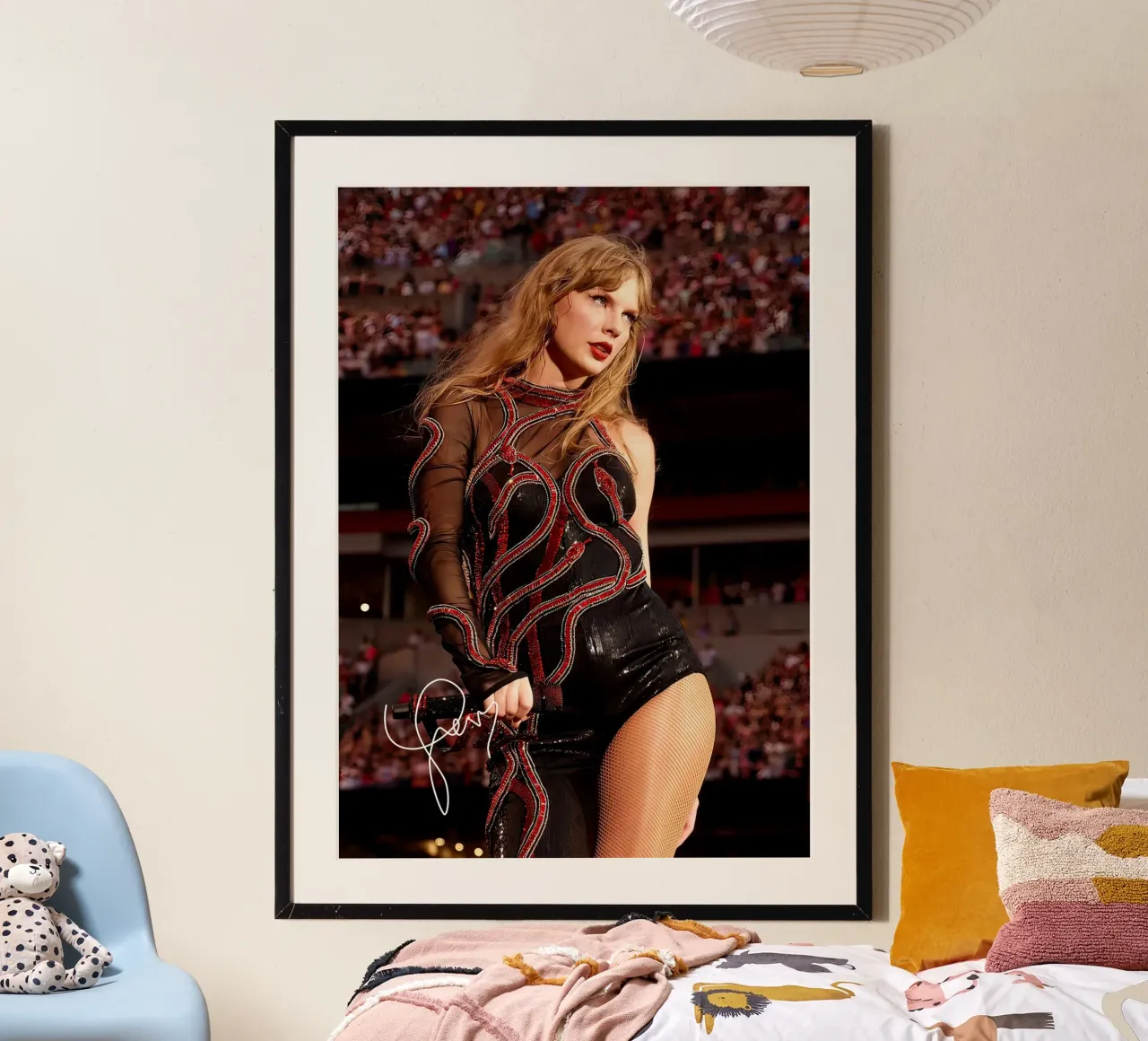 L'unica Taylor Swift poster con telaio in alluminio da discraft