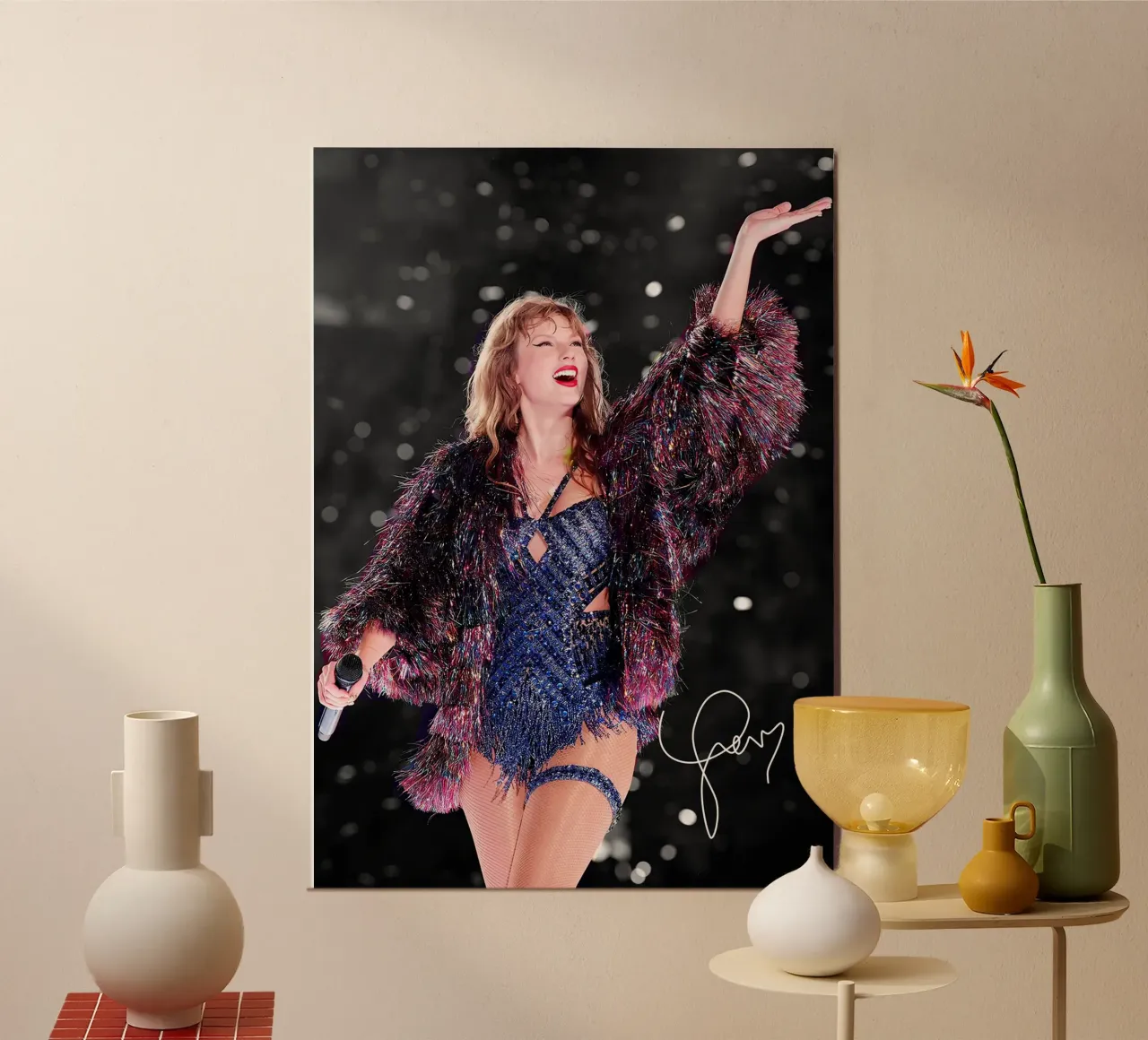 La bellezza di Taylor Swift poster con telaio in plastica da discraft