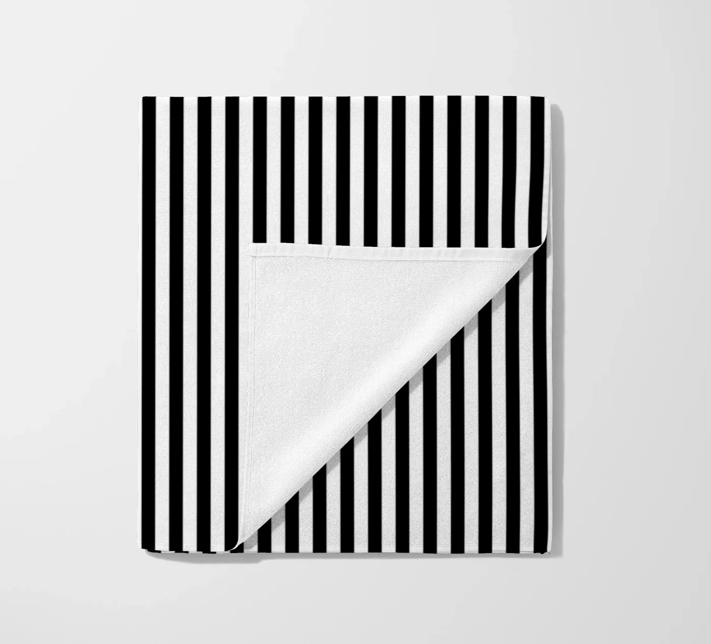 Standard Basic Classic Bold Stripes 2 | Bianco e nero telo mare da Beauty in Simplicity