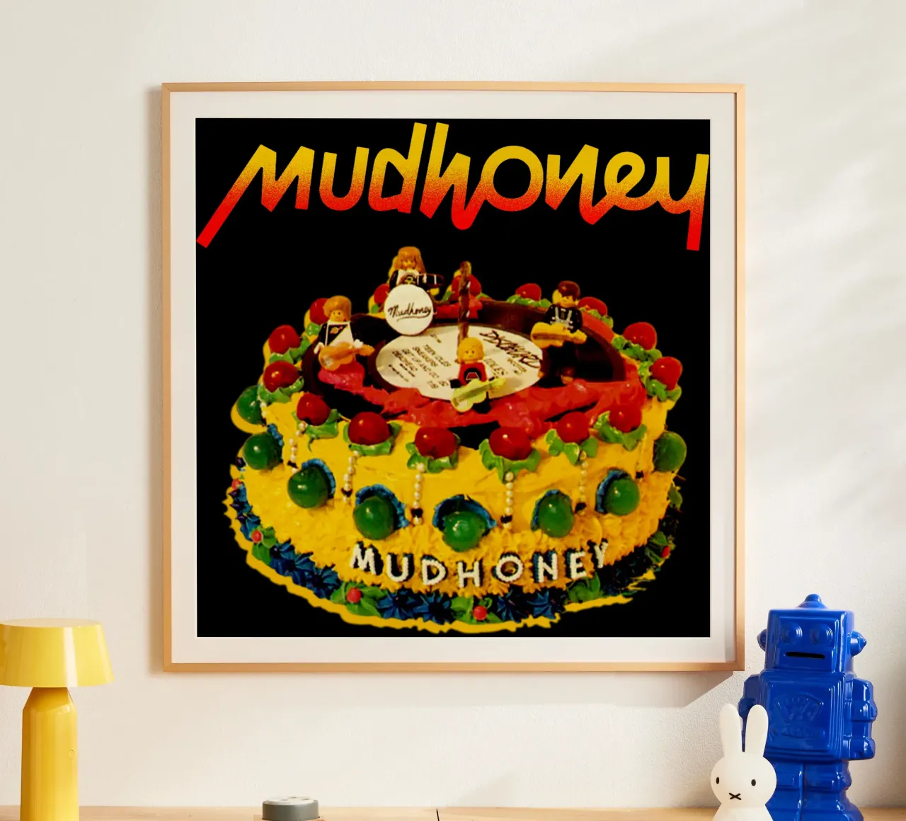 Maglietta Cake Rock Band Essential poster da igoshdesigns