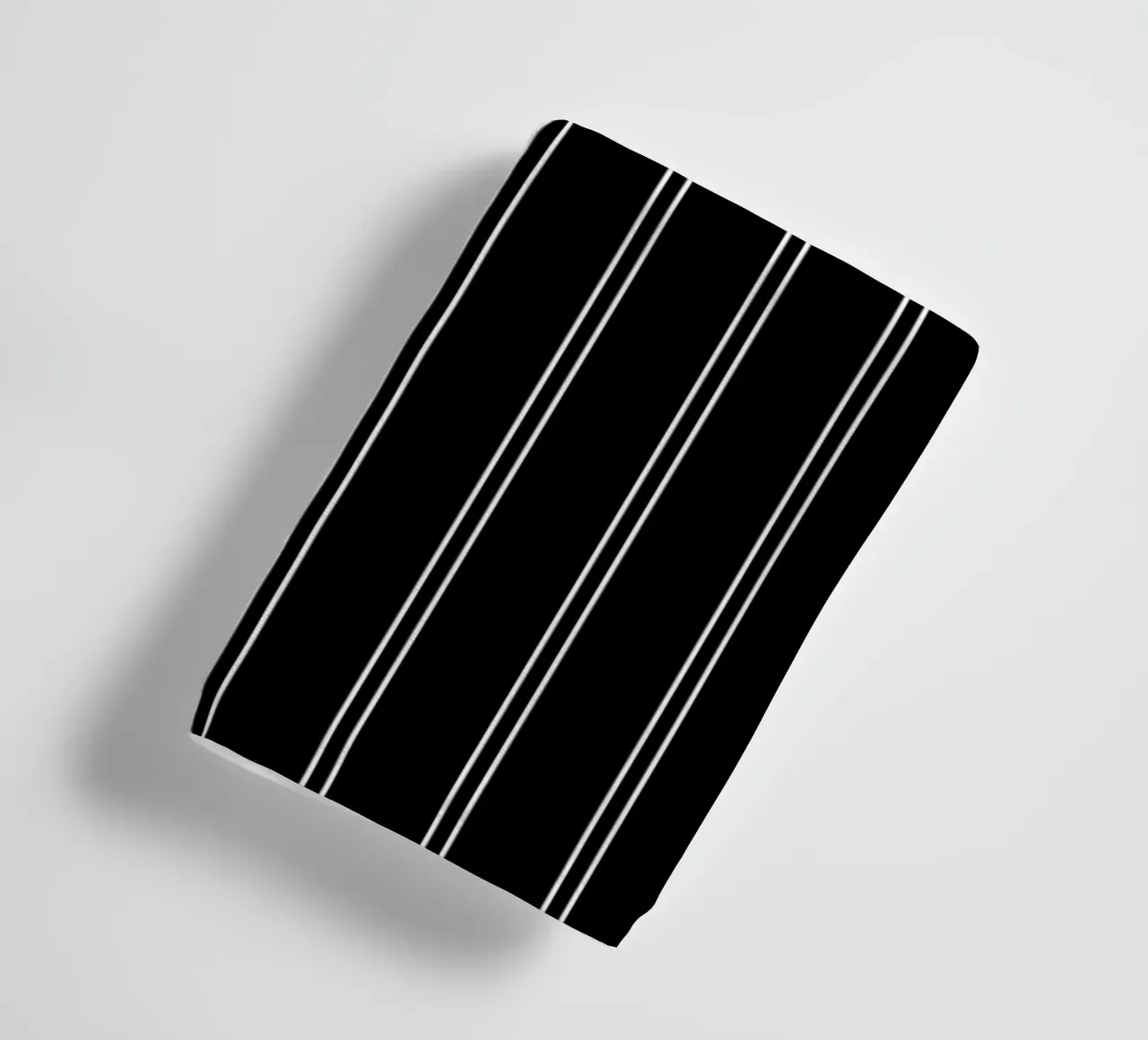 Minimal Basic Classic Double Stripes | Weiß auf Schwarz Handtuch von Beauty in Simplicity