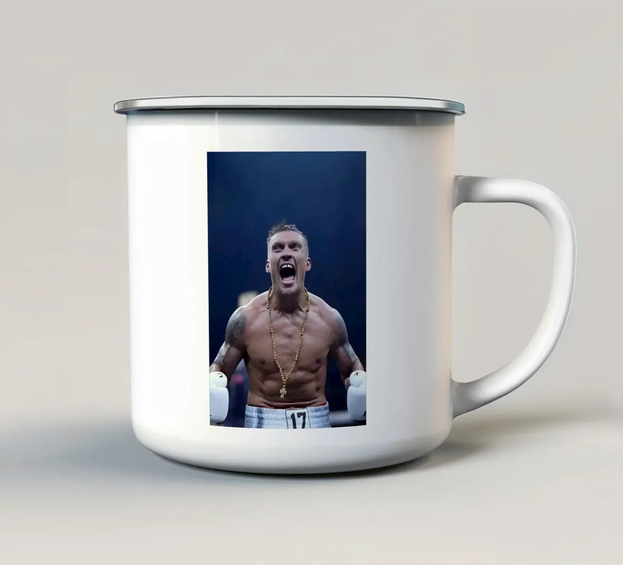 Oleksandr Usyk tazza in smalto da Low poly art