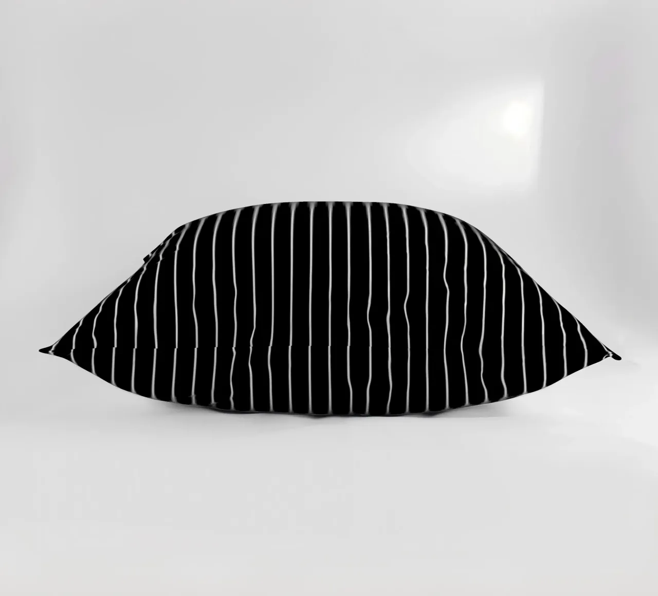Minimal Basic Classic Pinstripe | Bianco su nero cuscino da Beauty in Simplicity