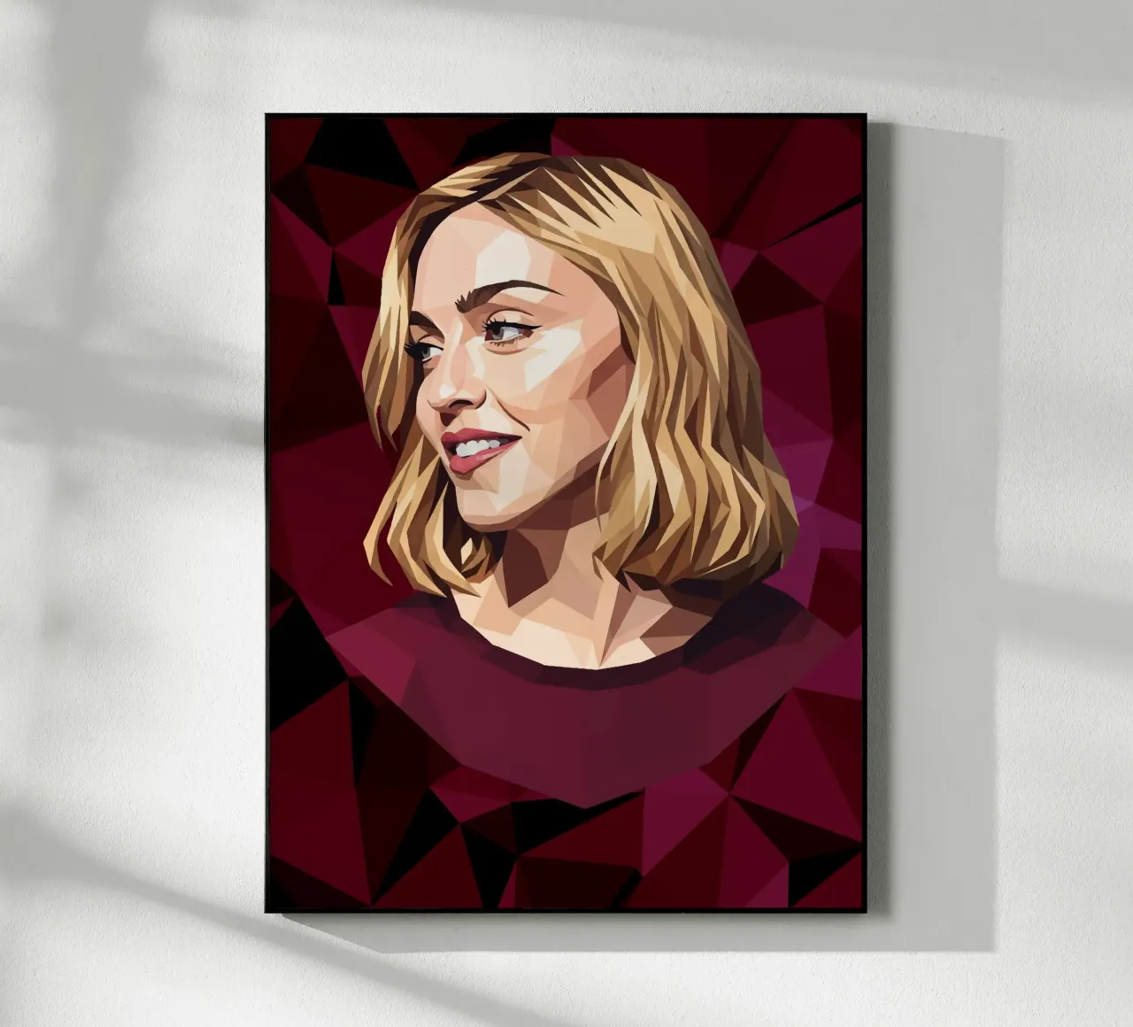 Madonna Lowpoly plexiglass da Low Profile