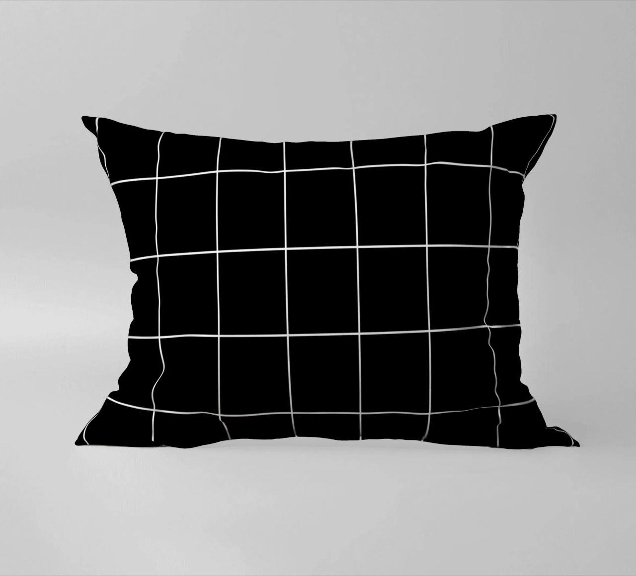 Minimal Basic Classic Grande Griglia | Bianco su nero cuscino da Beauty in Simplicity