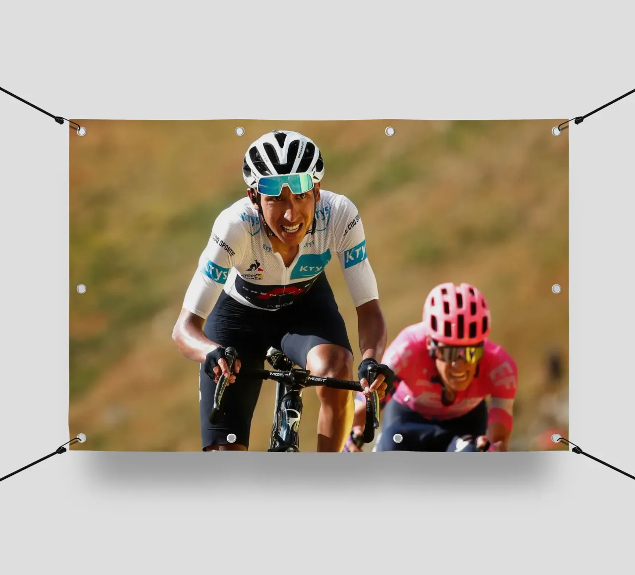 Re Egan Bernal telo in pvc da SPECIAL SHOP GENTHO UK
