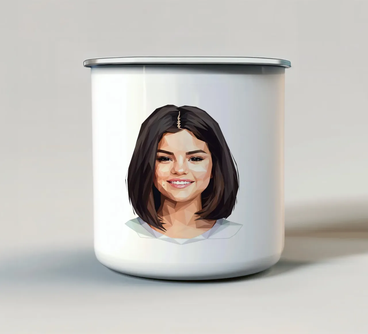 Selena Gomez Lowpoly tazza in smalto da Low Profile