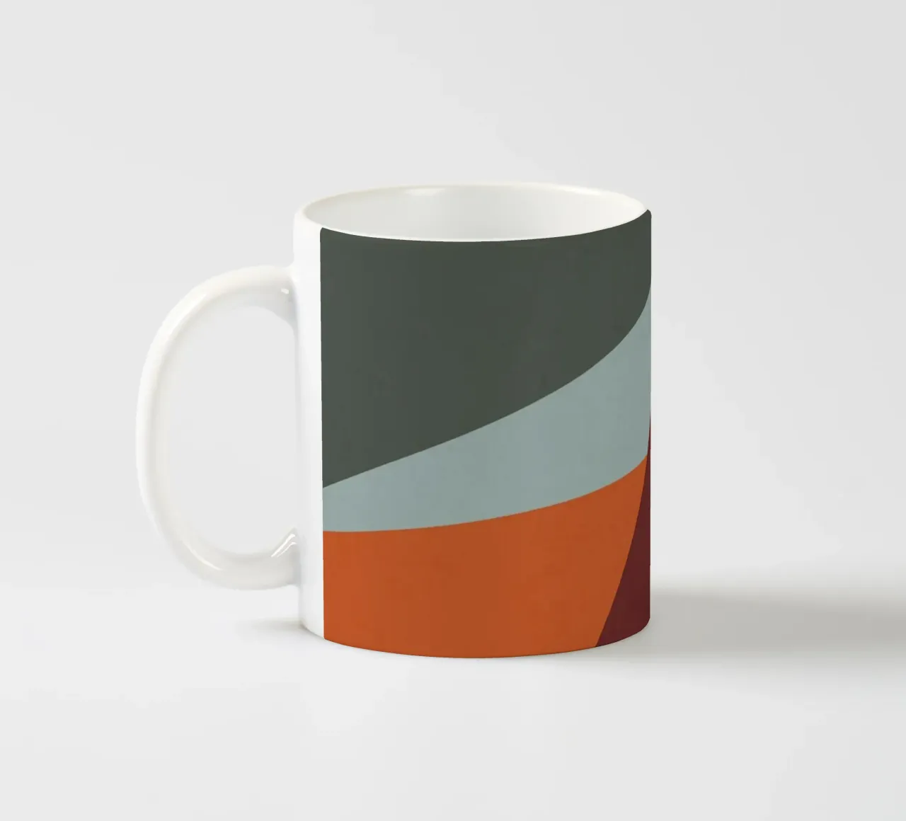 Design geometrico retrò in arancione e verde oliva tazza in ceramica da Petra Lang