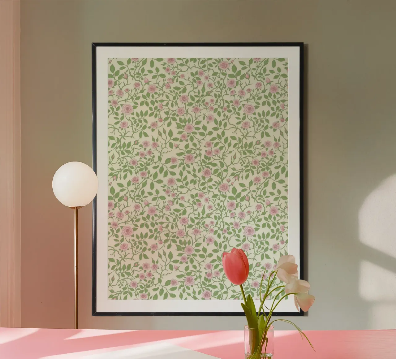 Rose selvatiche in verde e rosa tenue poster con telaio in plastica da Painted Nature