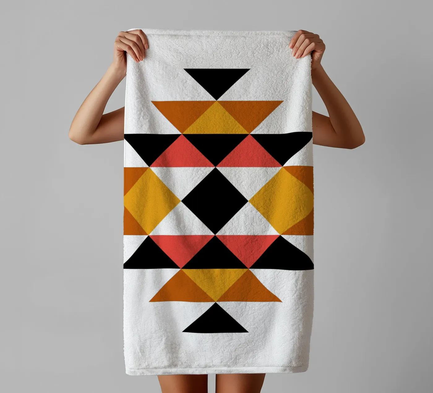 Aztec Pattern Handtuch von Mariel Toigo