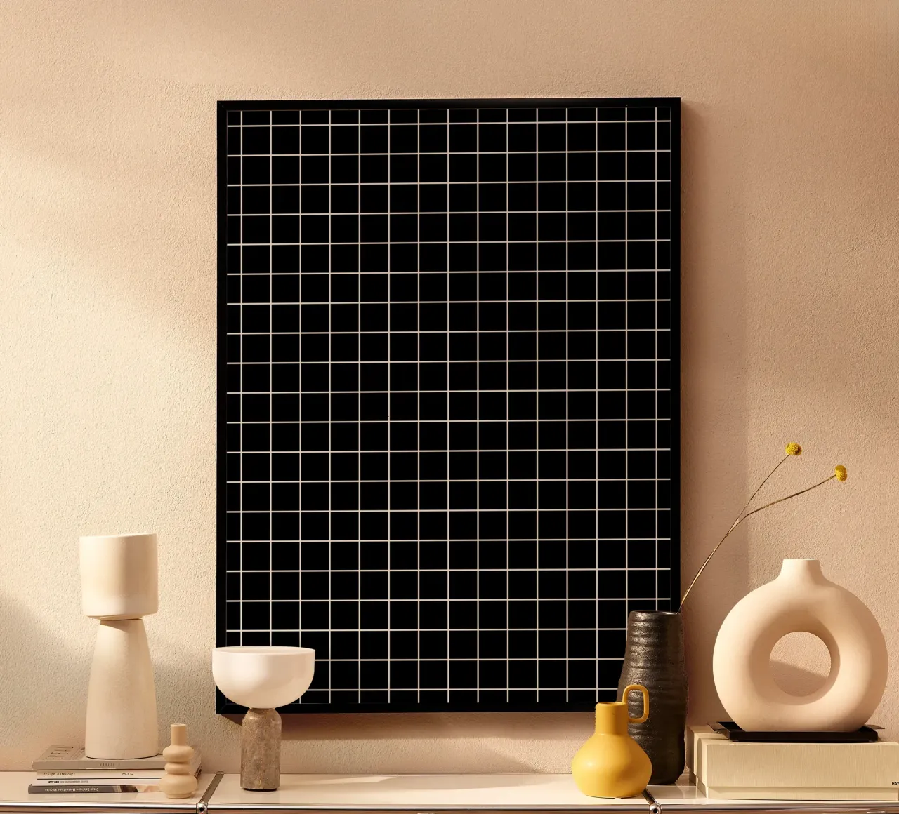 Griglia classica minimale di base - Bianco su nero poster con telaio in alluminio da Beauty in Simplicity