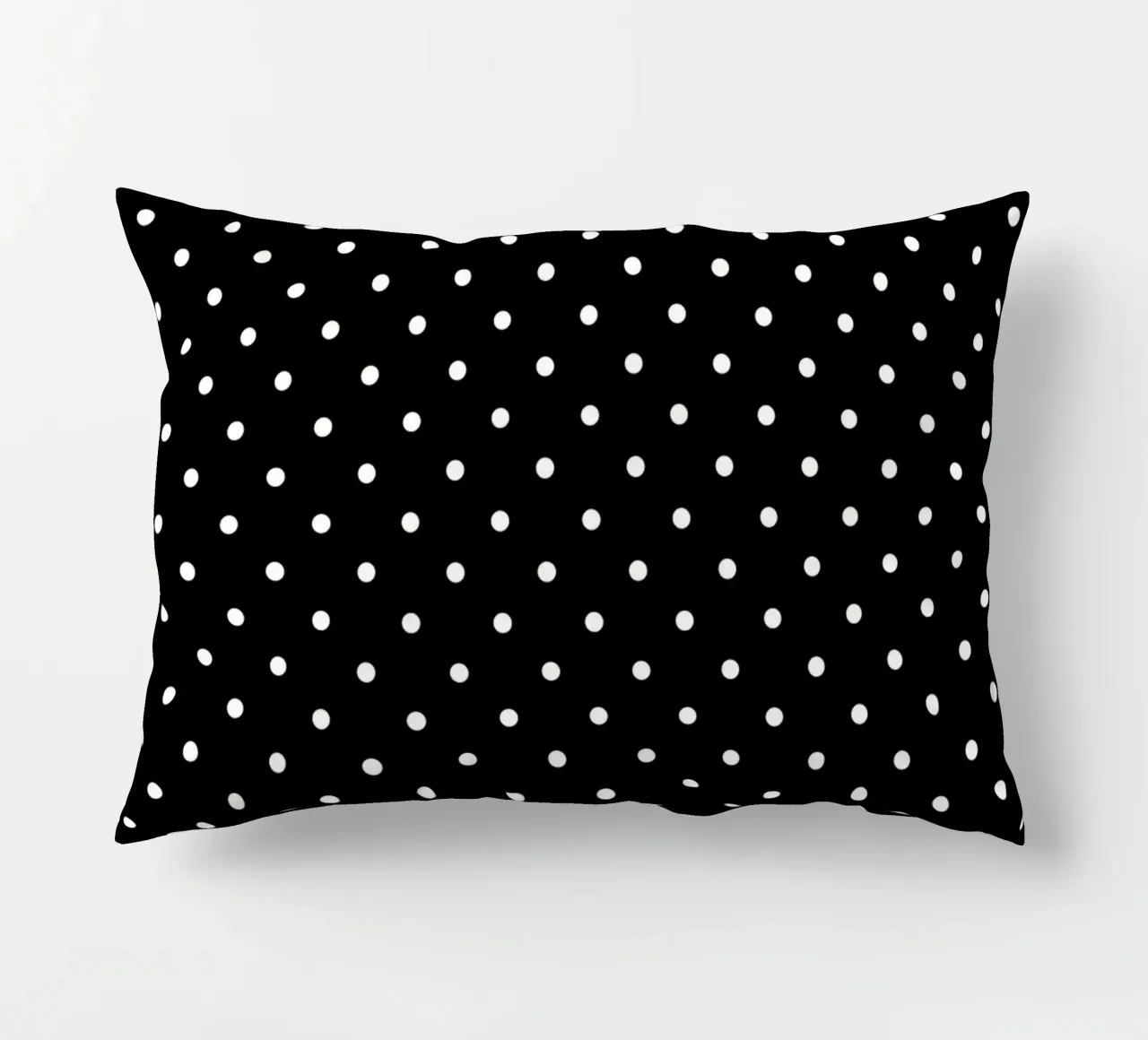 Minimal Basic Classic Polka Dots | Bianco su nero cuscino da Beauty in Simplicity