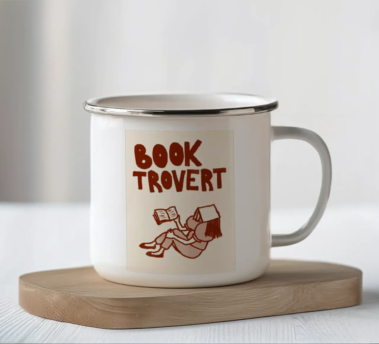 Poster con cartone animato "Booktrovert": lettura divertente tazza in smalto da vintagepod