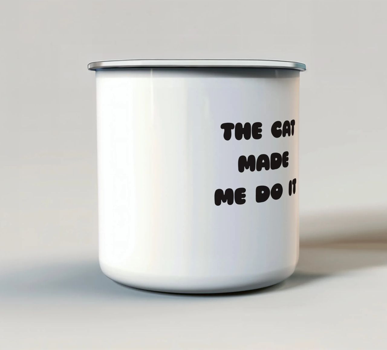 The cat made me do it tazza in smalto da Verplanungsagentur