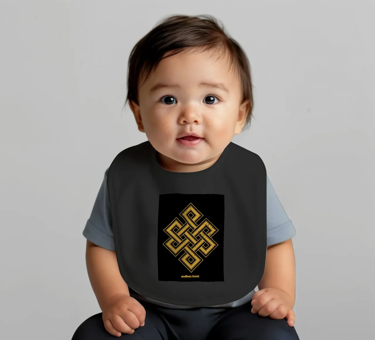 Nodo infinito bavaglino da Mariel Toigo