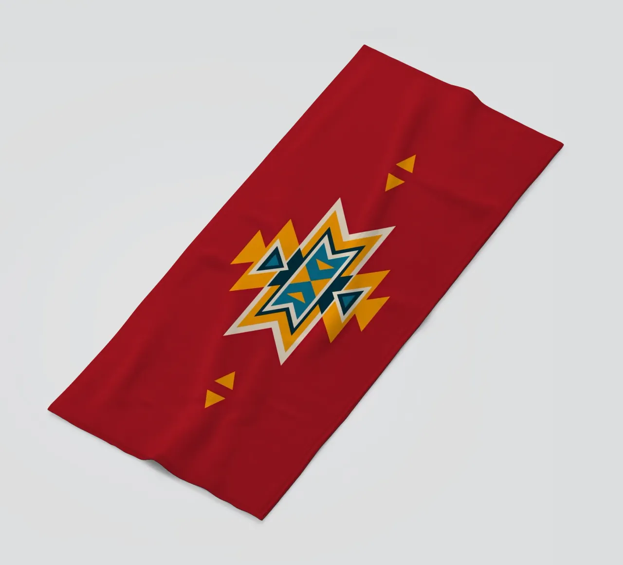 Motivo azteco su rosso telo mare da Petra Lang - Design