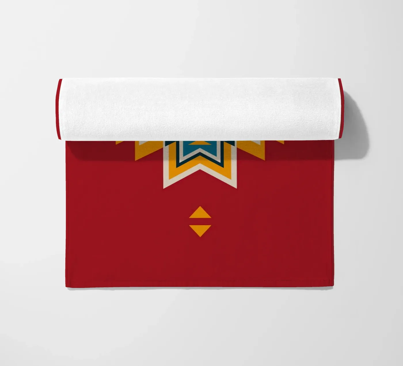 Motivo azteco su rosso telo mare da Petra Lang - Design