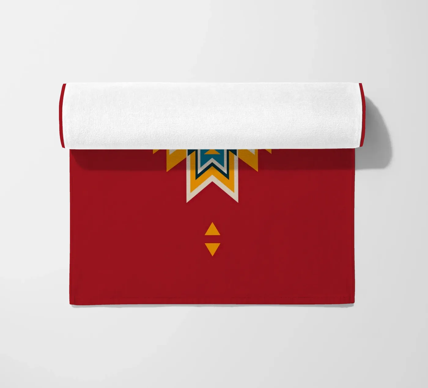 Motivo azteco su rosso telo mare da Petra Lang - Design