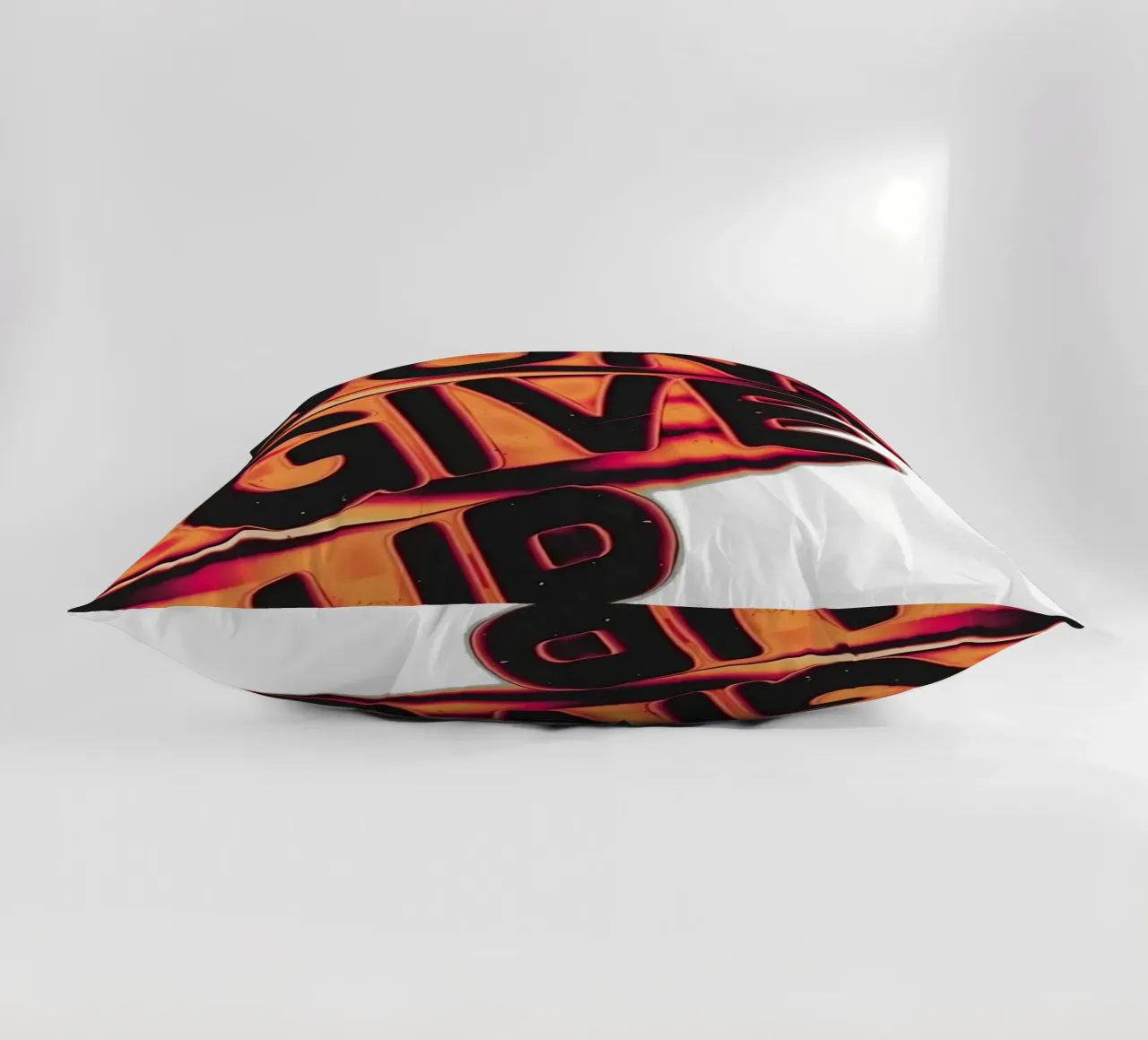 "DONT GIVE UP" cuscino da Type & Tape