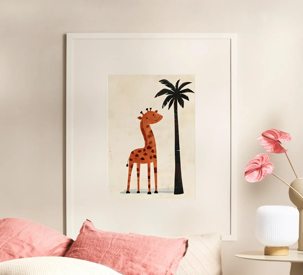 Giraffa sorridente e albero di palma - Arte vivaistica Safari poster con telaio in legno da vintagepod