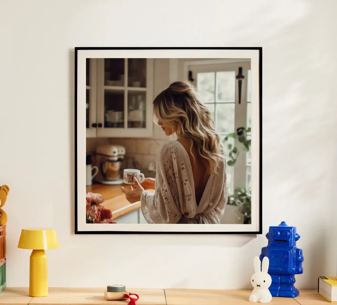 Tazza di calma poster con telaio in legno da StillVibe Home