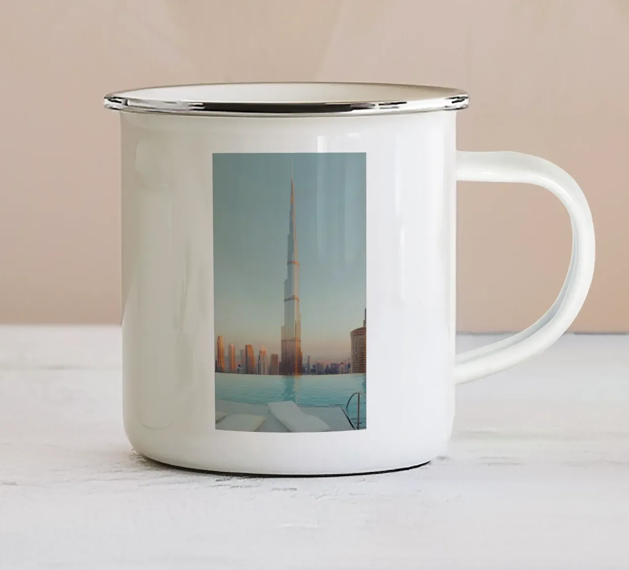 Burj Khalifa And Infinity Pool tazza in smalto da robertmotoiart