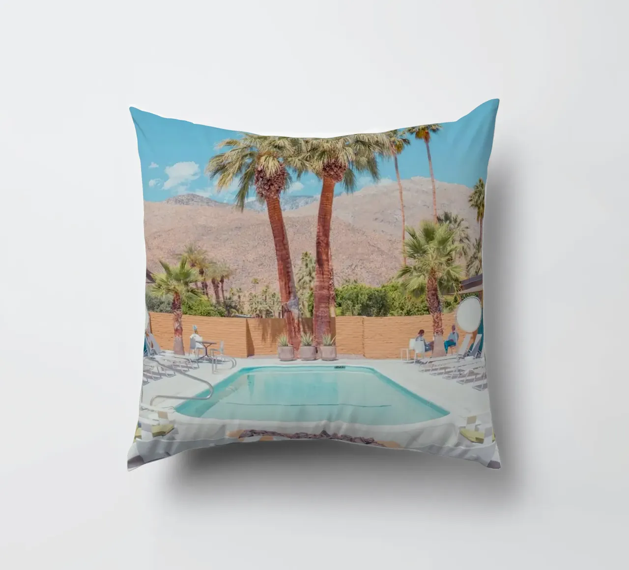 Quiet Pool Palm Springs cuscino da lennytravers