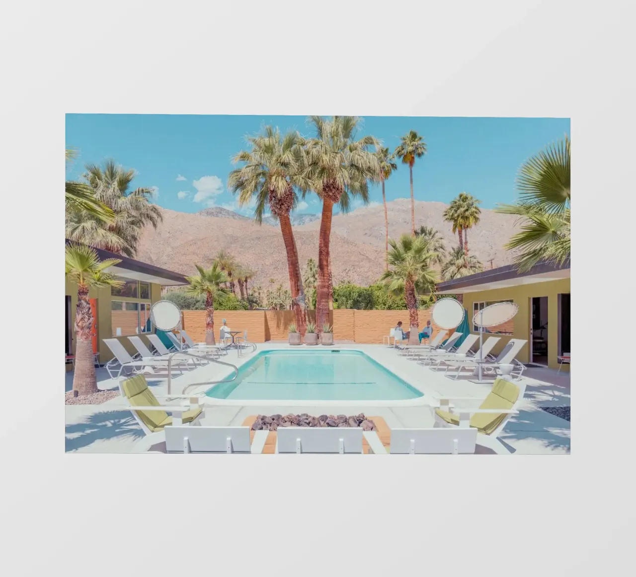 Quiet Pool Palm Springs telo in pvc da lennytravers