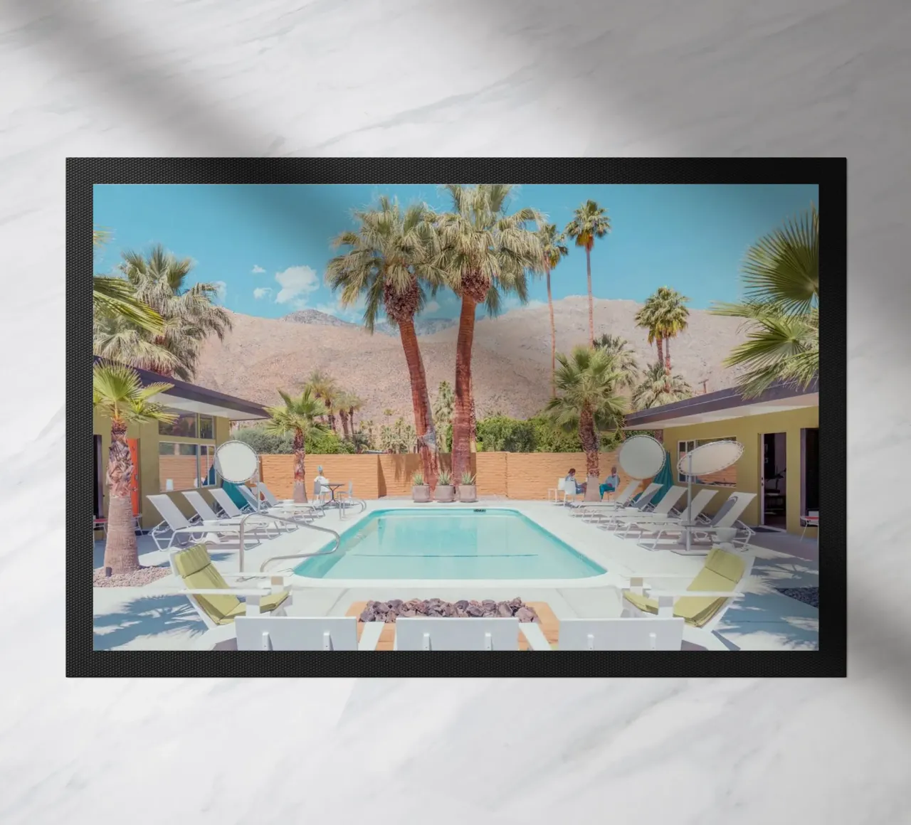 Quiet Pool Palm Springs zerbino da lennytravers