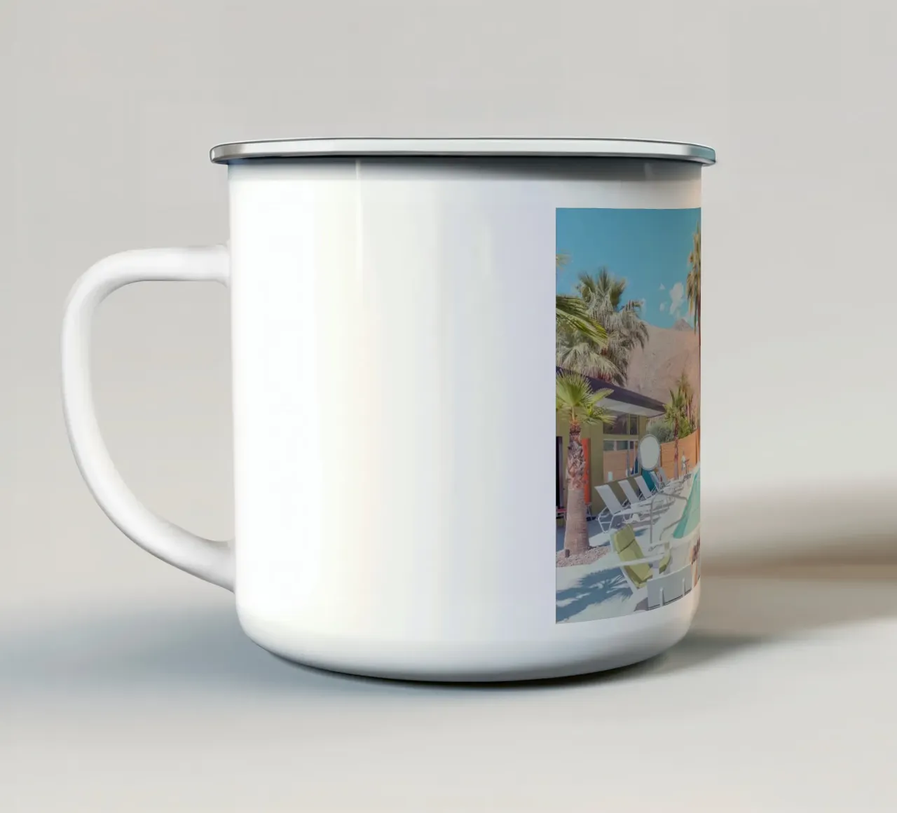 Quiet Pool Palm Springs tazza in smalto da lennytravers