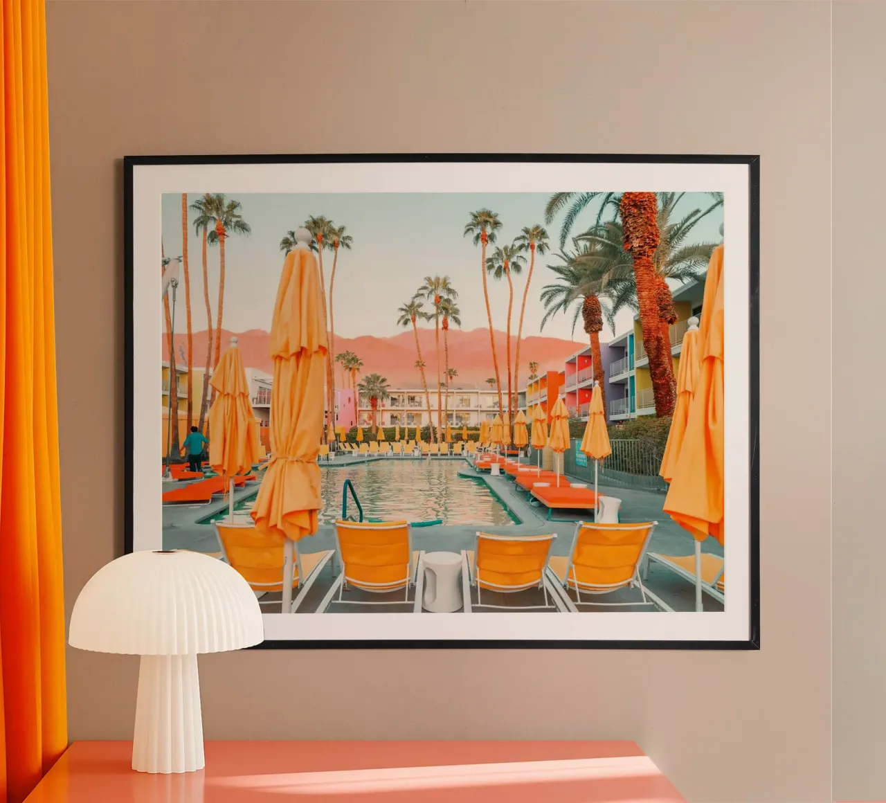 The Saguaro Palm Springs poster con telaio in plastica da lennytravers