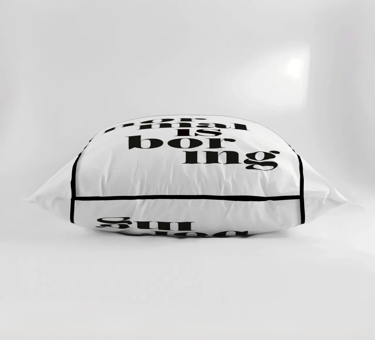 normaal is saai kussen van art quots shop