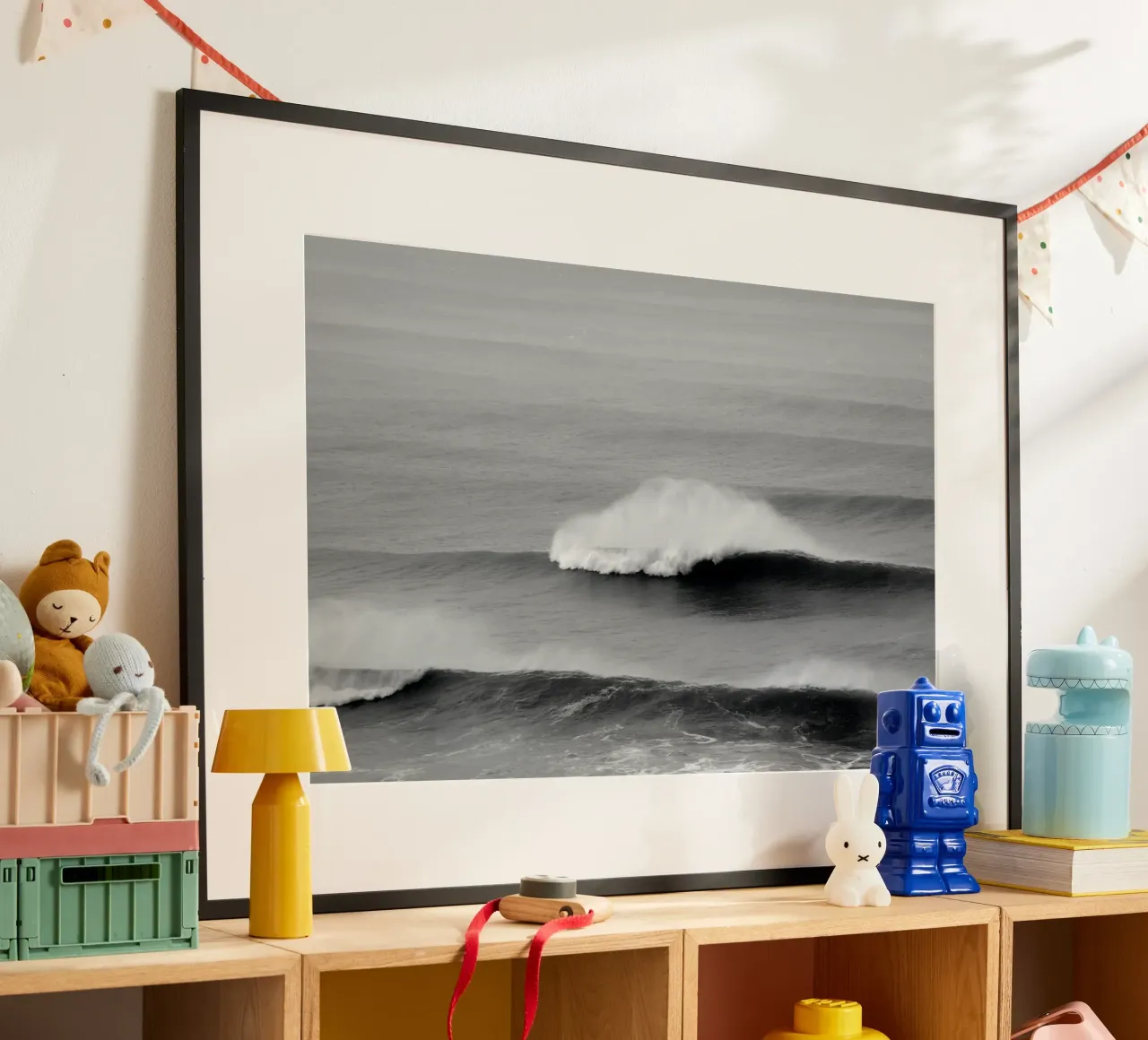 Minimal Waves poster con telaio in legno da Fjöllart