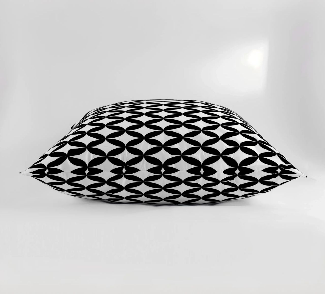 Modello floreale geometrico minimale 2 | Nero su bianco cuscino da Beauty in Simplicity