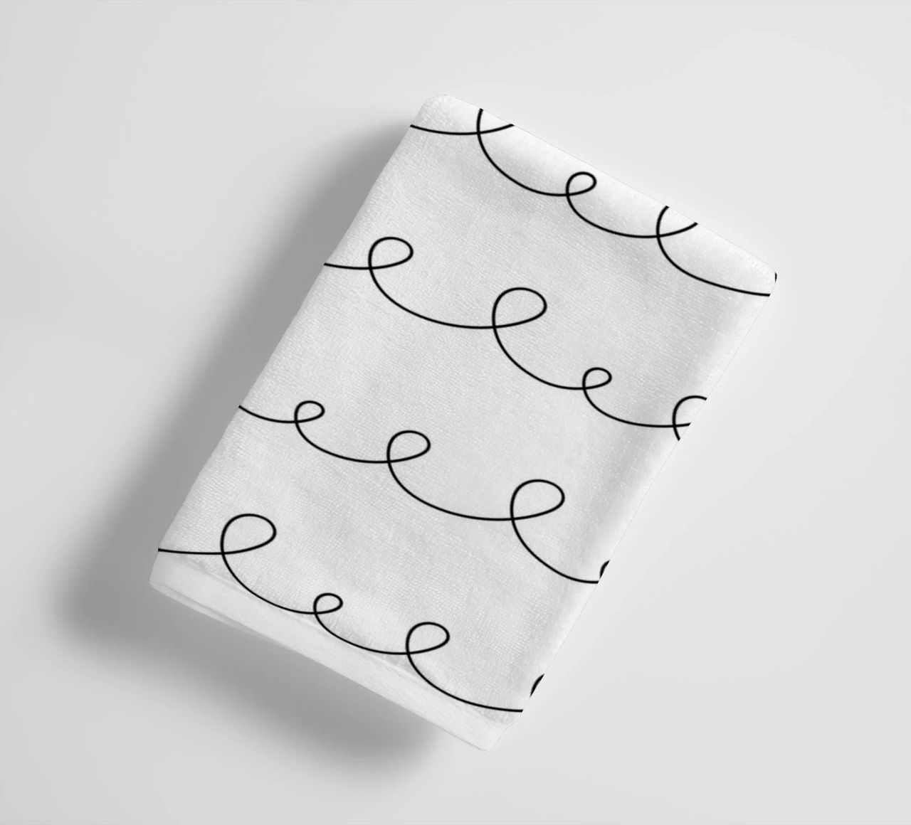 Disegno geometrico minimale di linee ad anello | Nero su bianco asciugamano da bagno da Beauty in Simplicity