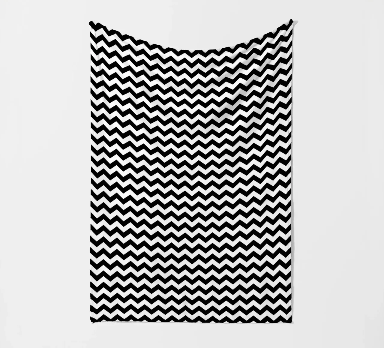 Minimal Chic Basic Chevron Pattern | Bianco e nero coperta in pile da Beauty in Simplicity