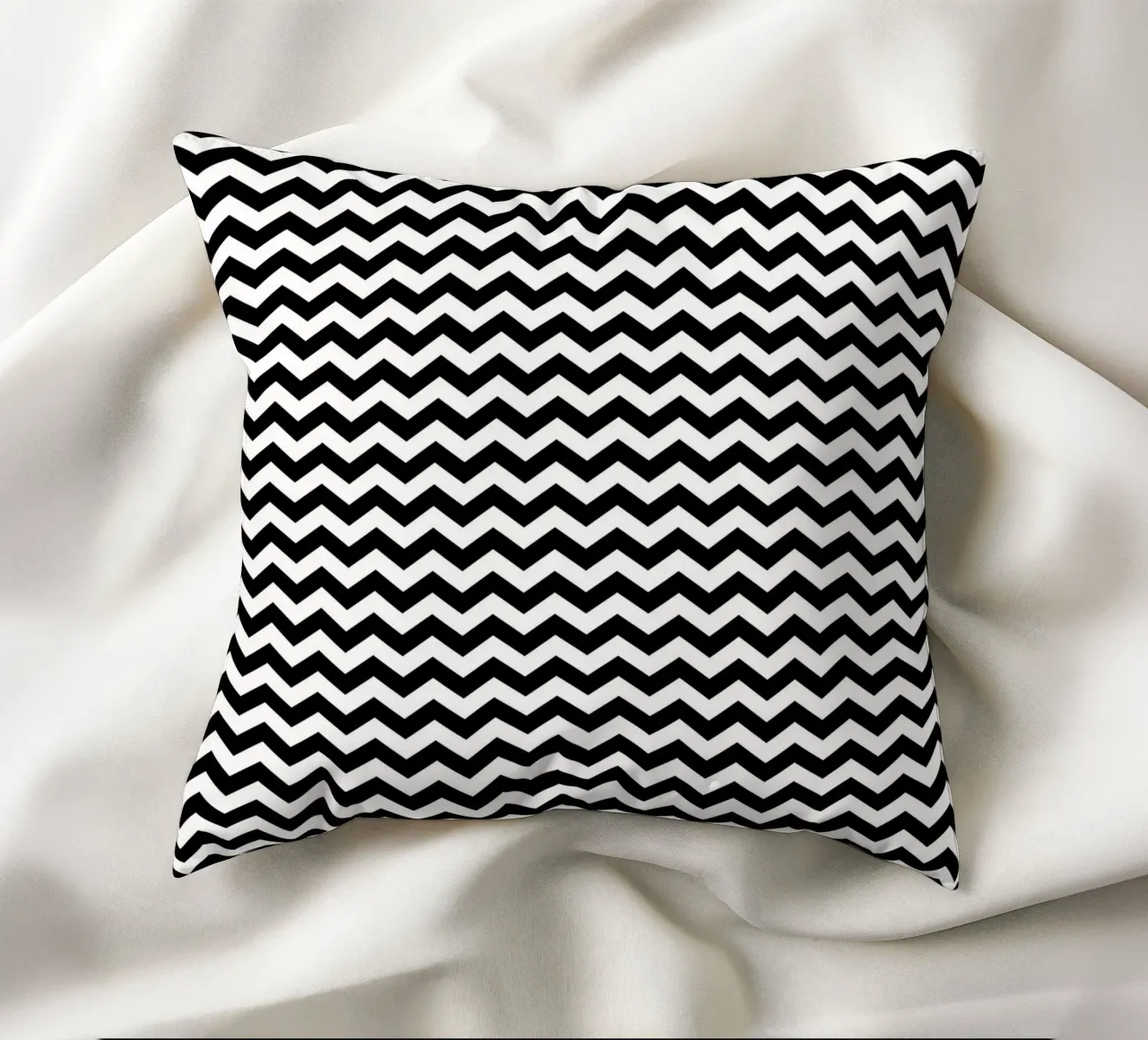Minimal Chic Basic Chevron Pattern | Bianco e nero cuscino da Beauty in Simplicity