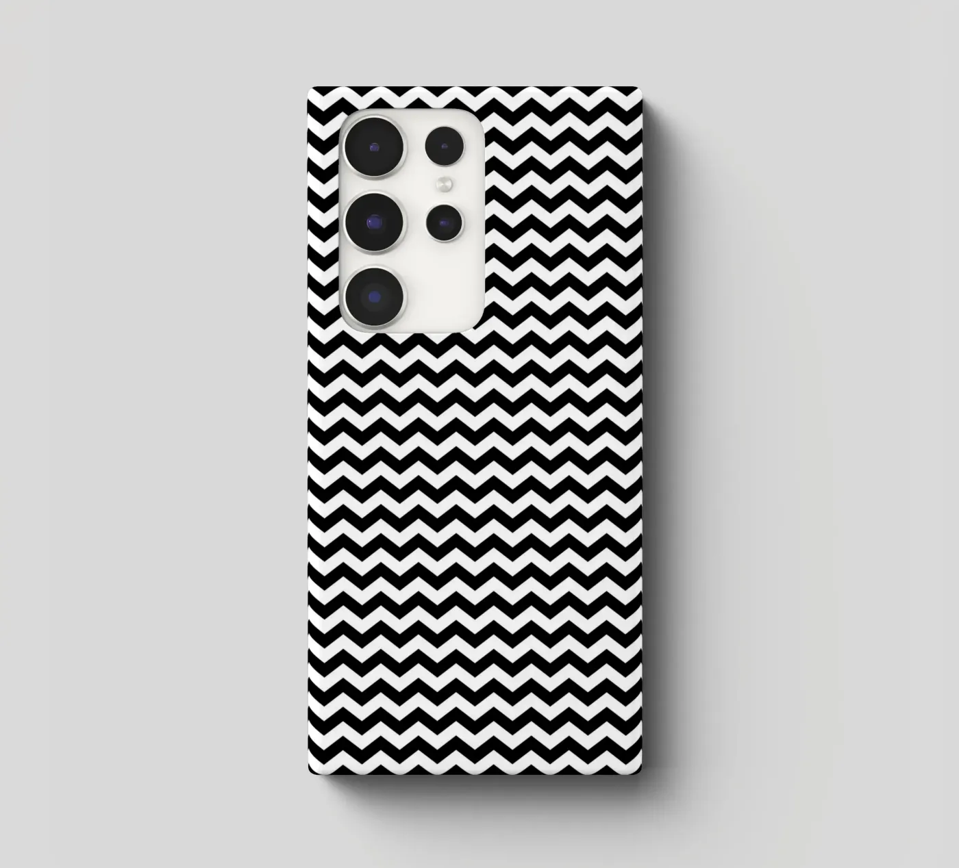 Minimal Chic Basis Chevron Patroon | Zwart Wit samsung hoesje van Beauty in Simplicity