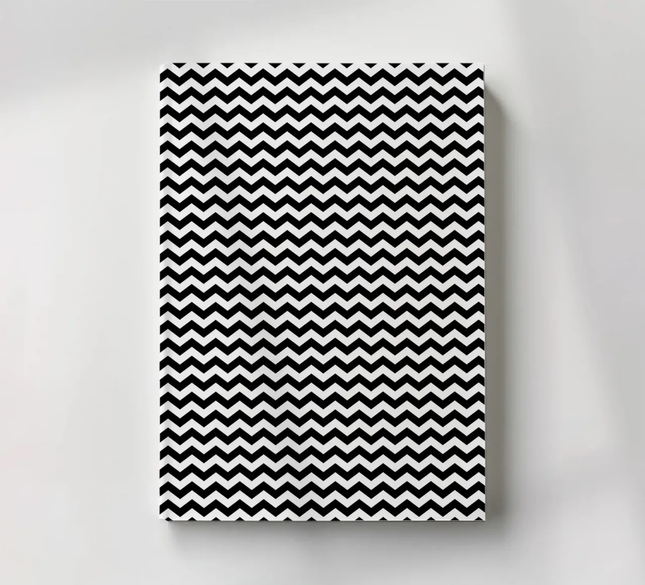 Minimal Chic Basic Chevron Pattern | Bianco e nero diario da Beauty in Simplicity