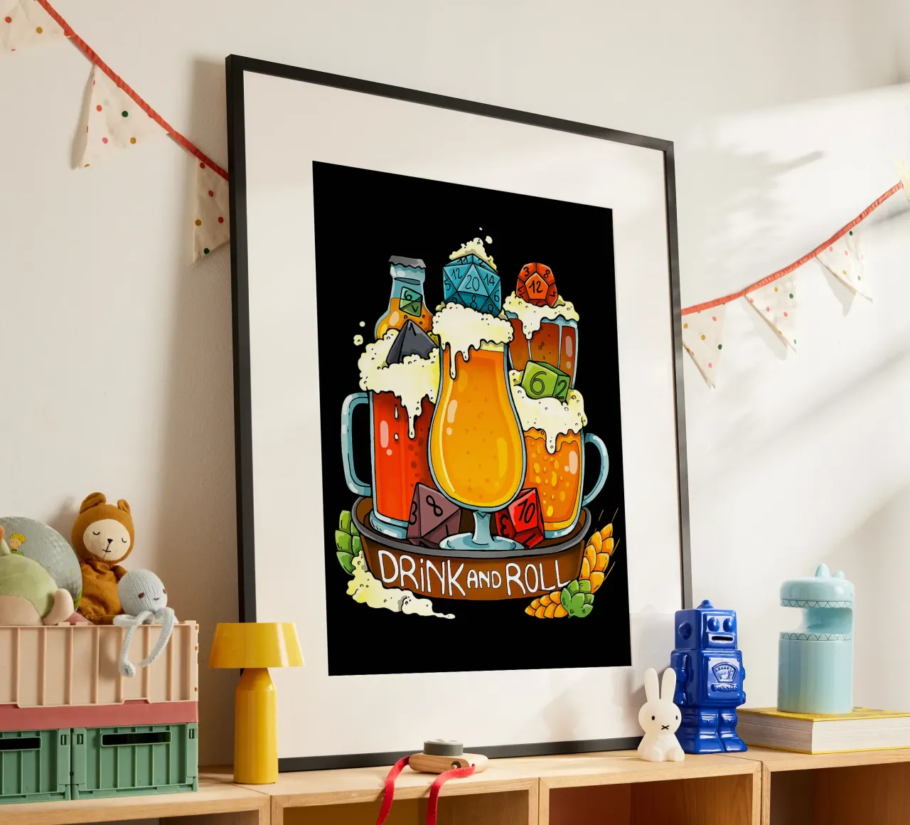 boccale di birra a dadi bottiglia di vetro schiuma poster con telaio in legno da Adam Bican