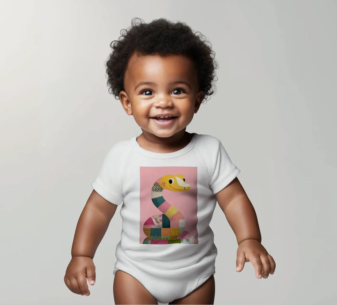 Patchy Python Kurzarm Babybody von Kiara