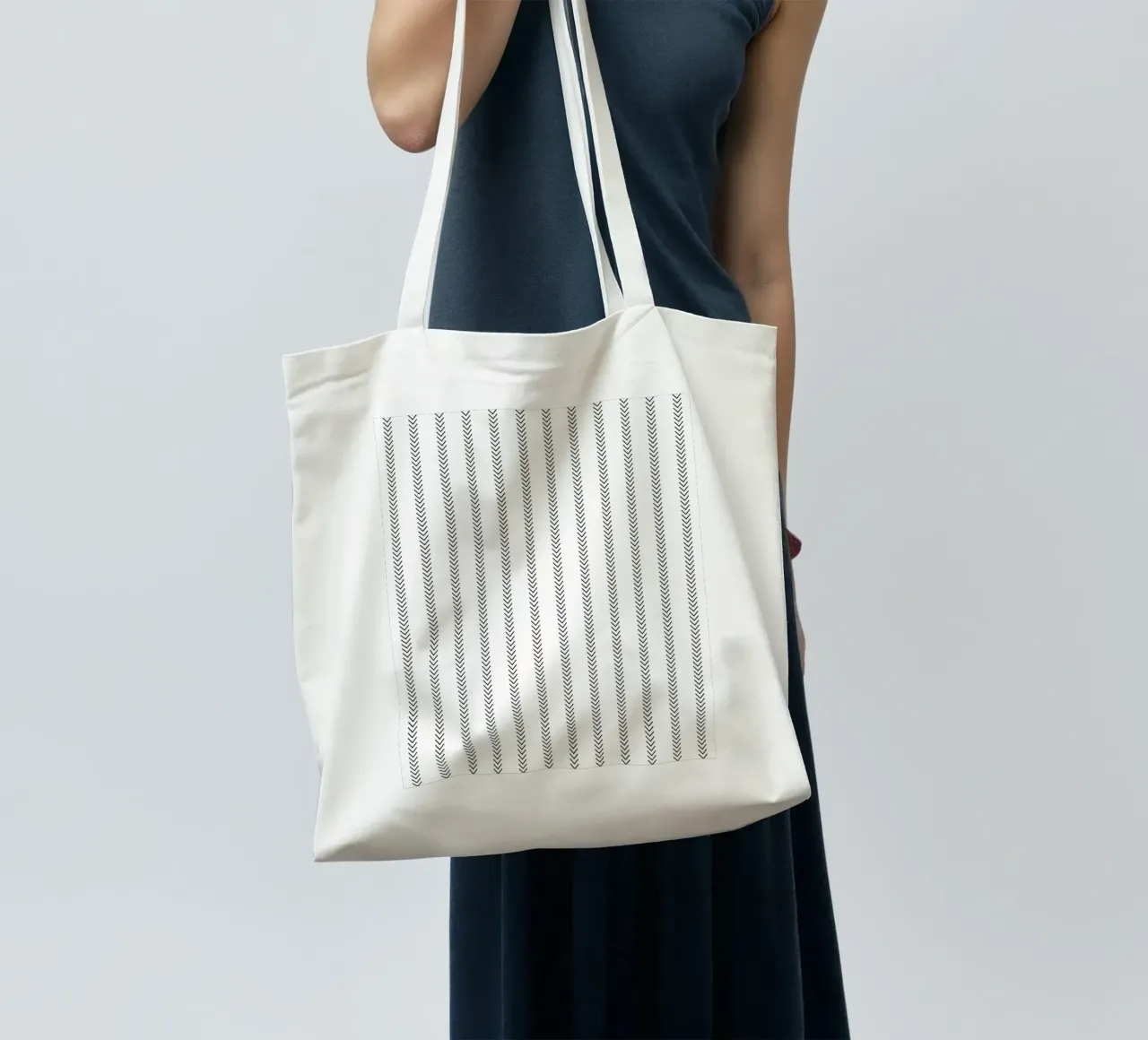 Minimal Basic Classic Frecce a strisce nere su bianco borsa in juta da Beauty in Simplicity