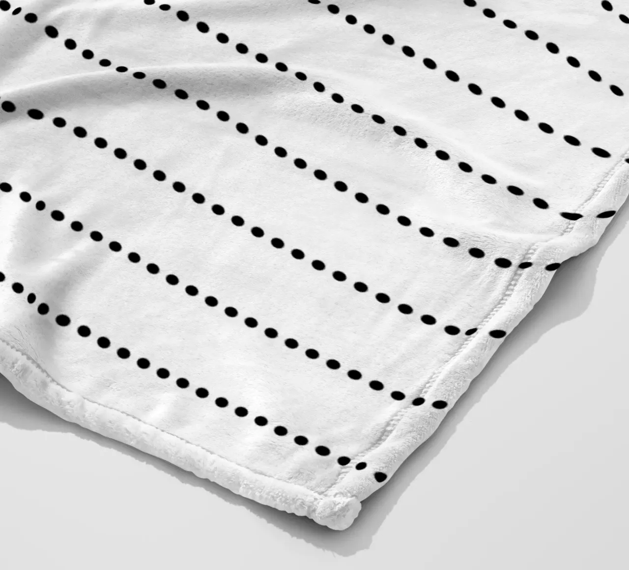 Minimal Scandinavian Basic Strisce a pois | Nero su bianco coperta in pile da Beauty in Simplicity