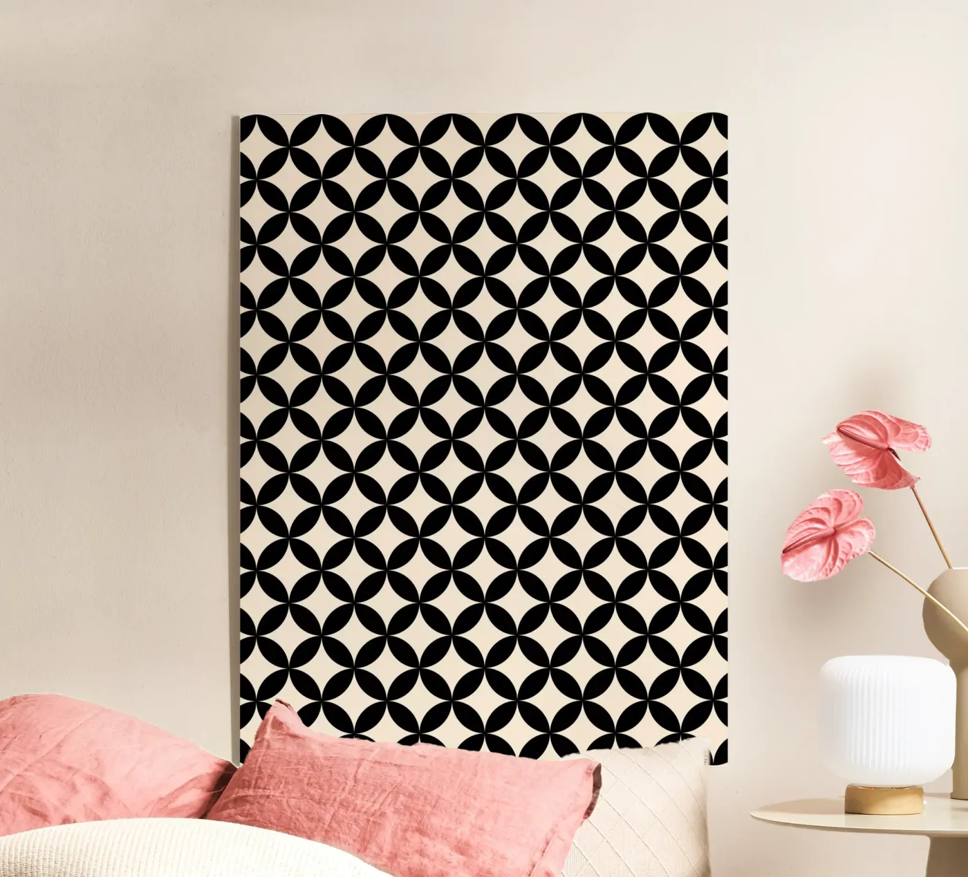 Minimal Basis Geometrisch Bloempatroon 2 | Zwart op Ivoor acryl van Beauty in Simplicity