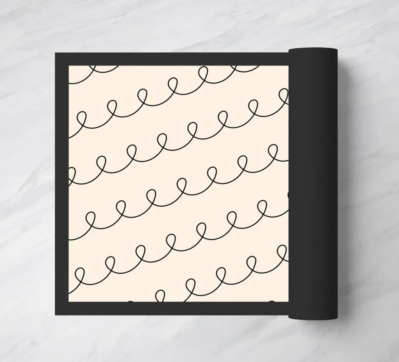 Minimal Geometric Looping Lines Zeichnung 2 | Schwarz auf Elfenbein Fußmatte von Beauty in Simplicity