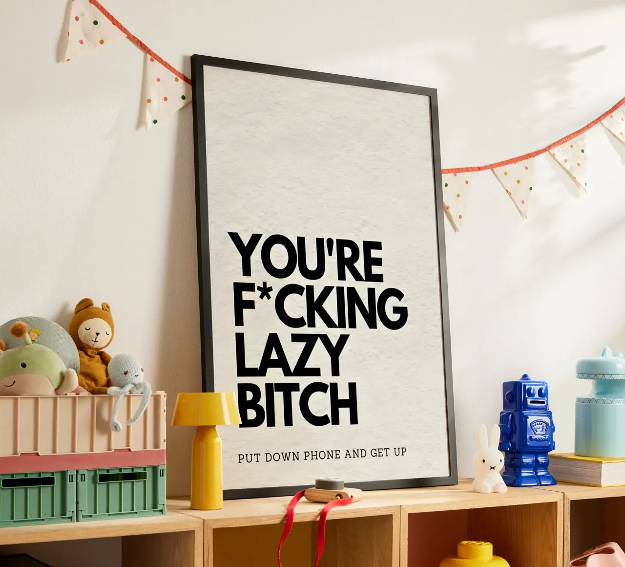 LAZY poster con telaio in alluminio da Type & Tape